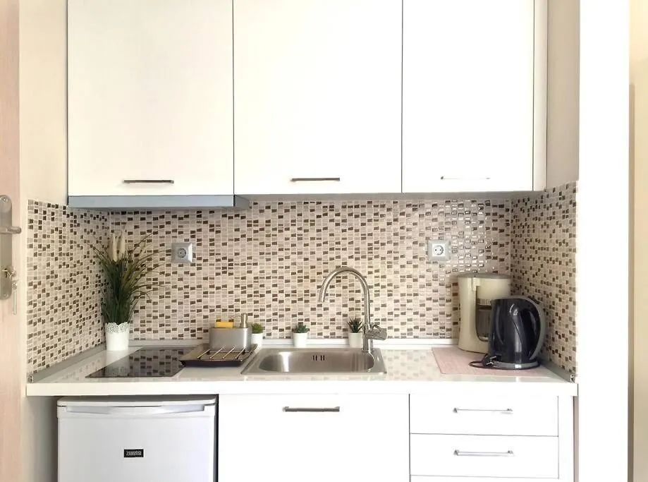 Emerald Mini Suite:Your Deluxe Studio In Kalamaria Θεσσαλονίκη Διαμέρισμα